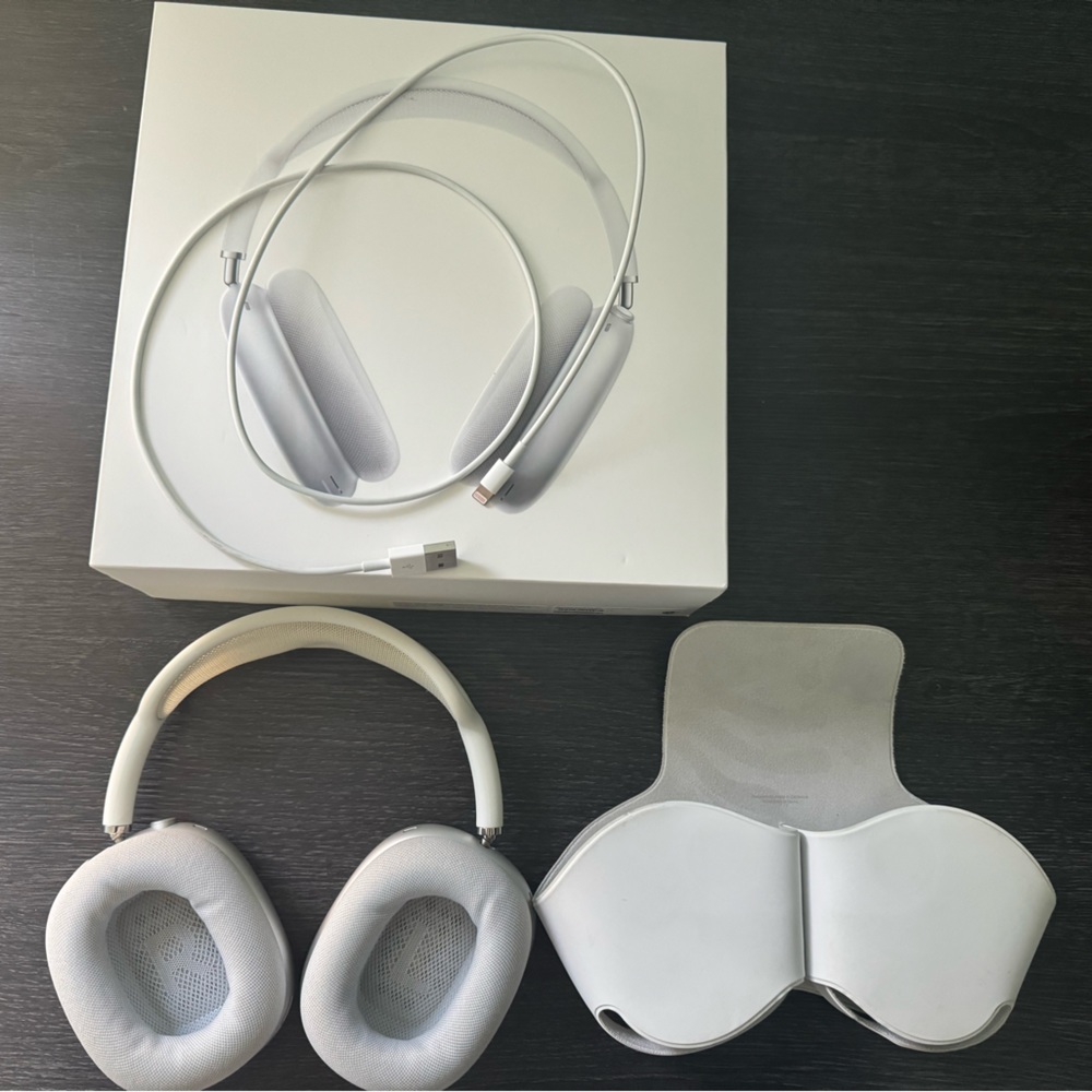 Apple AirPods Max